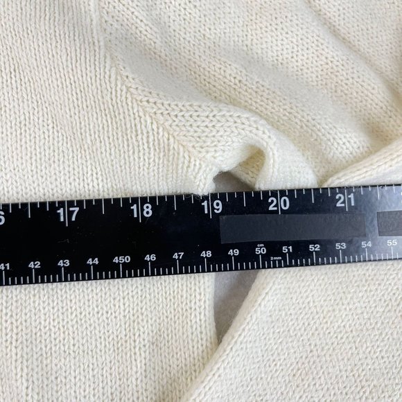 Vintage Unbranded Womens Ivory Cream Long Sleeve Pearl Button Cardigan Sweater - Picture 8 of 11